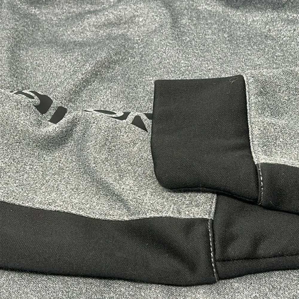 Reebok Boys Gray & Black Full Zip Hoodie with 2 Pockets Size 6